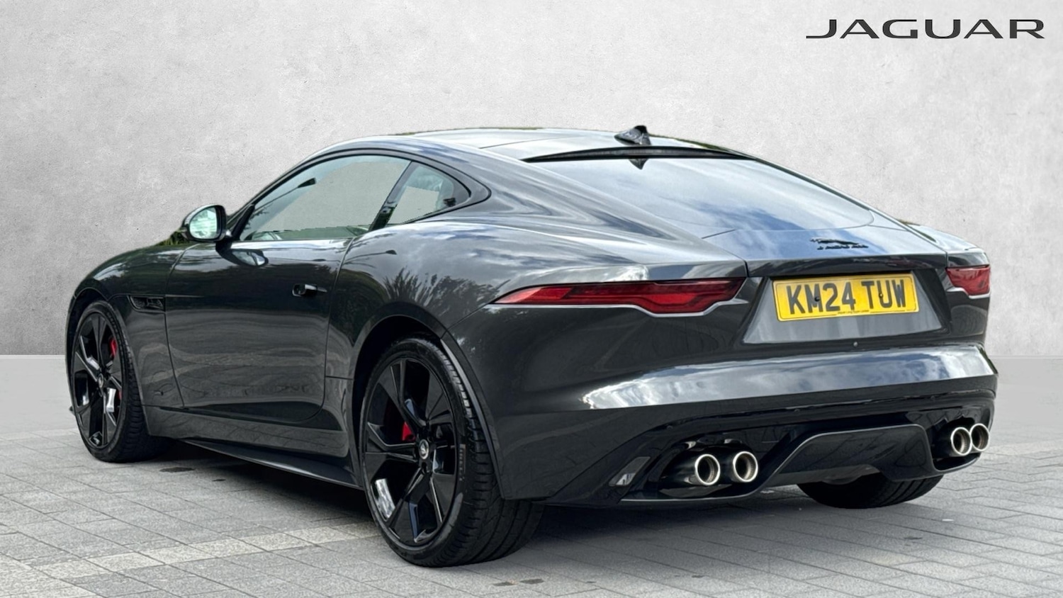 Used Jaguar F-Type 2024 for sale - 76134373: Photo 2