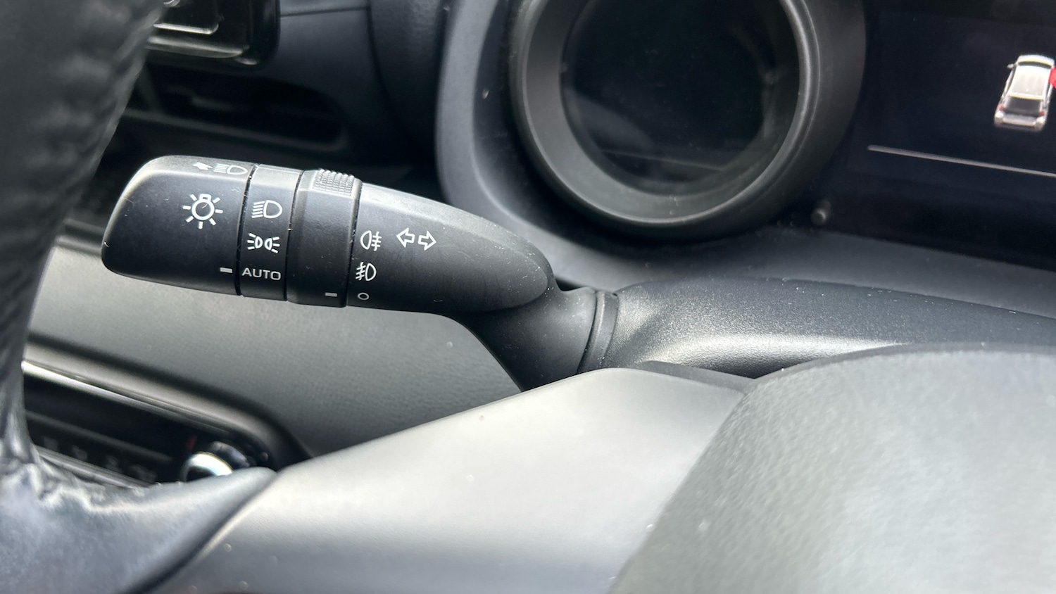 Used Toyota Yaris 2021 for sale - 77906374: Photo 22