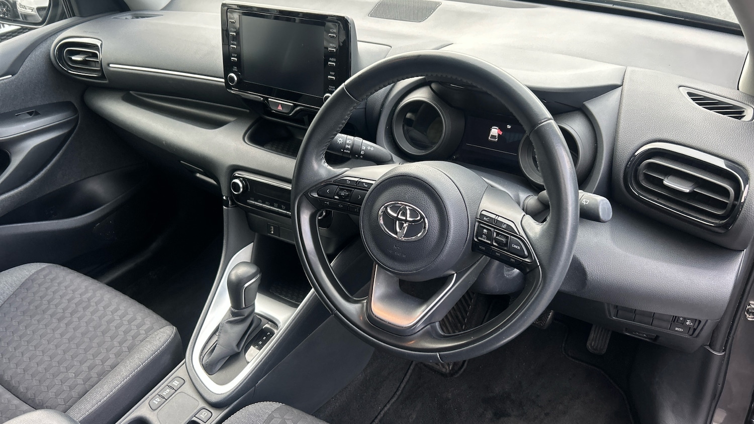 Used Toyota Yaris 2021 for sale - 77906374: Photo 9