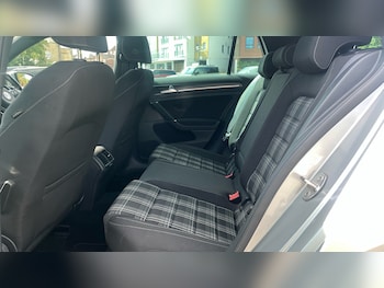 Used Volkswagen Golf 2018 for sale - 75550486: Photo