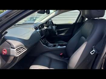 Used Jaguar XE 2015 for sale - 75101194: Photo
