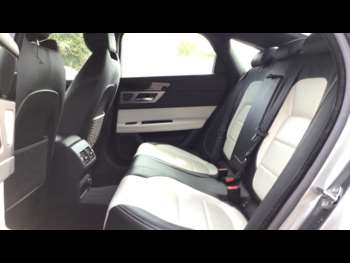 Used Jaguar XF 2016 for sale - 75255872: Photo