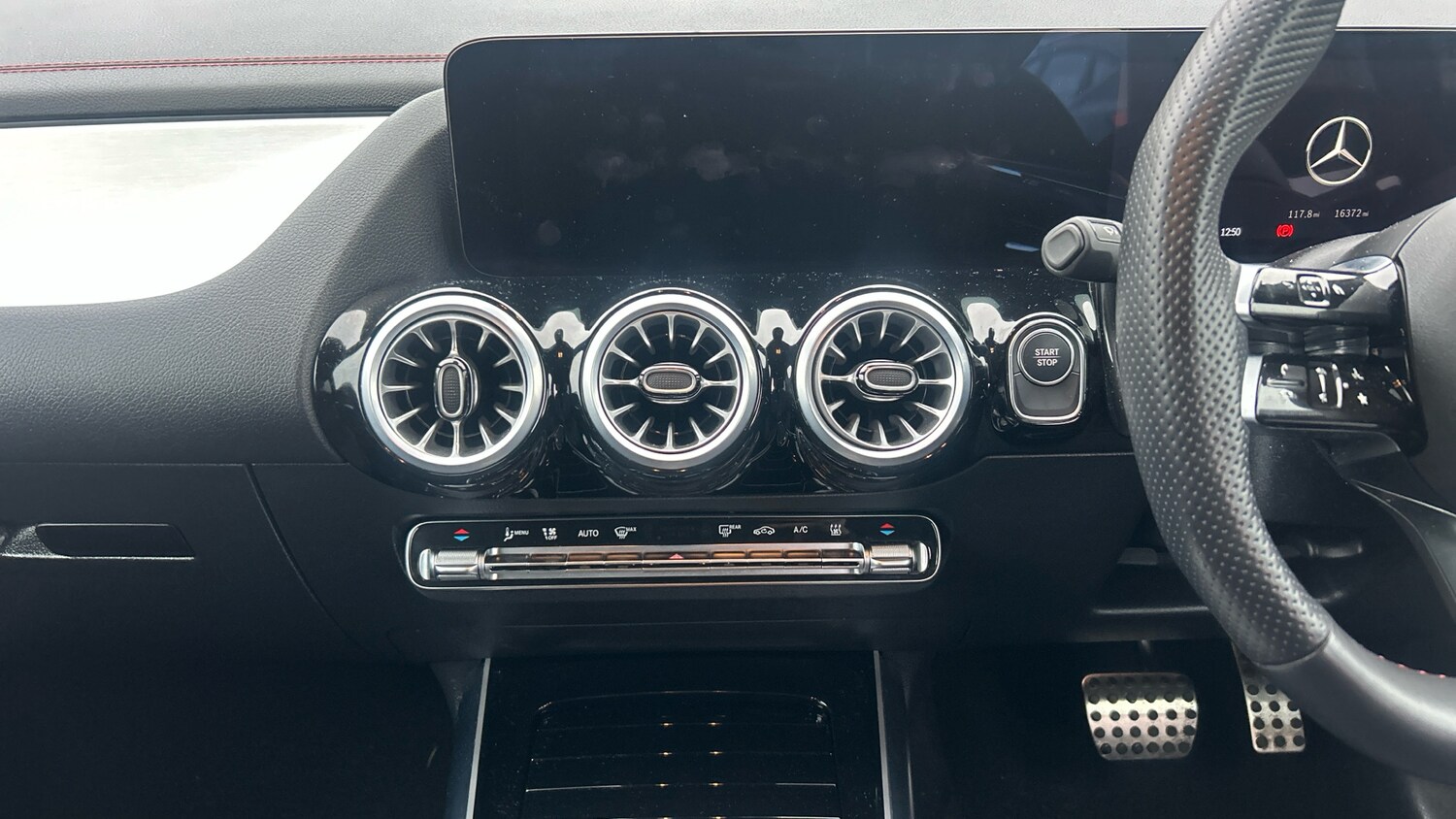 Used Mercedes-Benz EQA 2024 for sale - 77906380: Photo 12