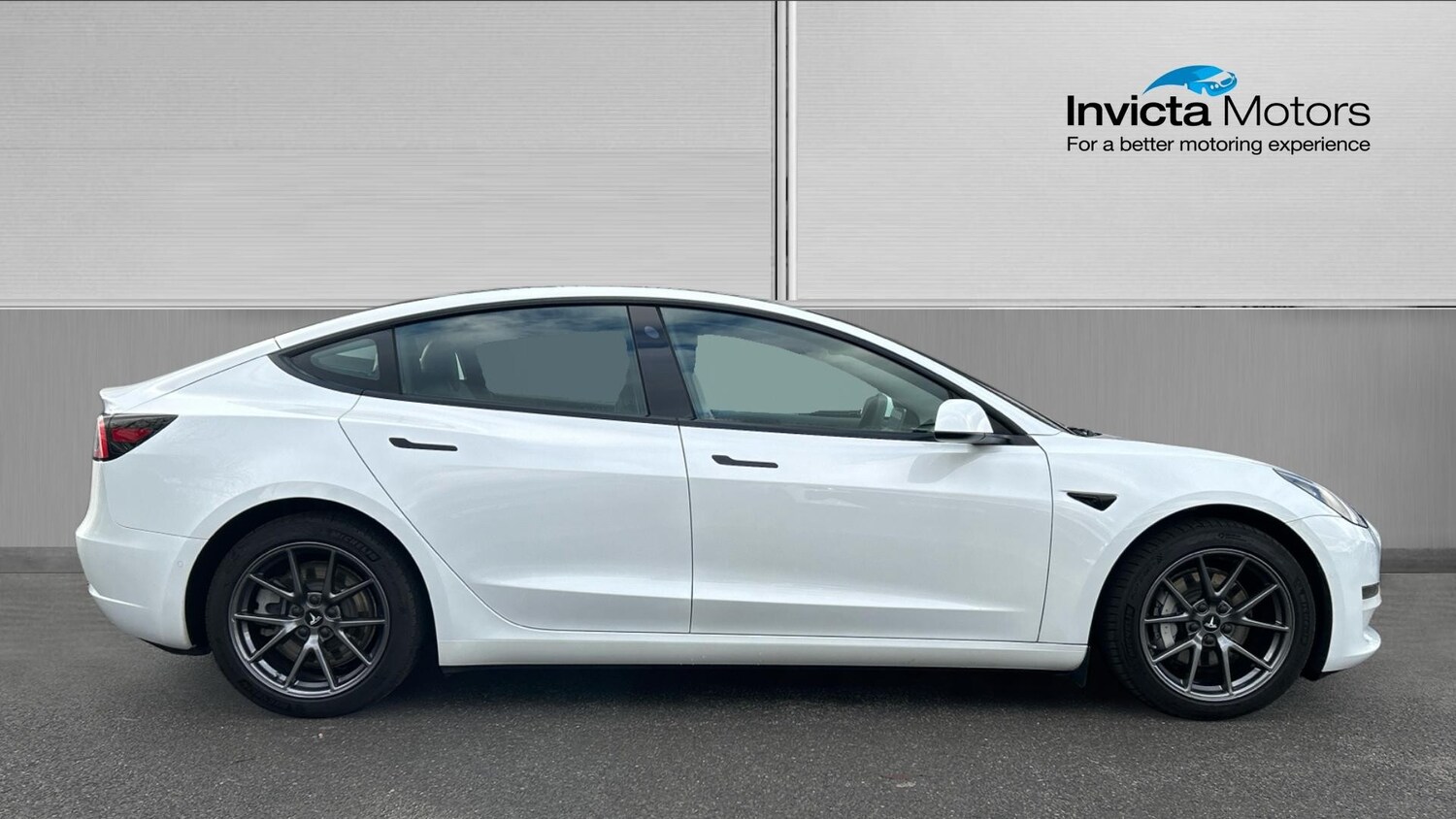 Used Tesla Model 3 2021 for sale - 77154508: Photo 2