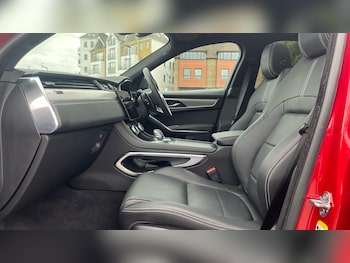 Used Jaguar F-Pace 2023 for sale - 76134361: Photo