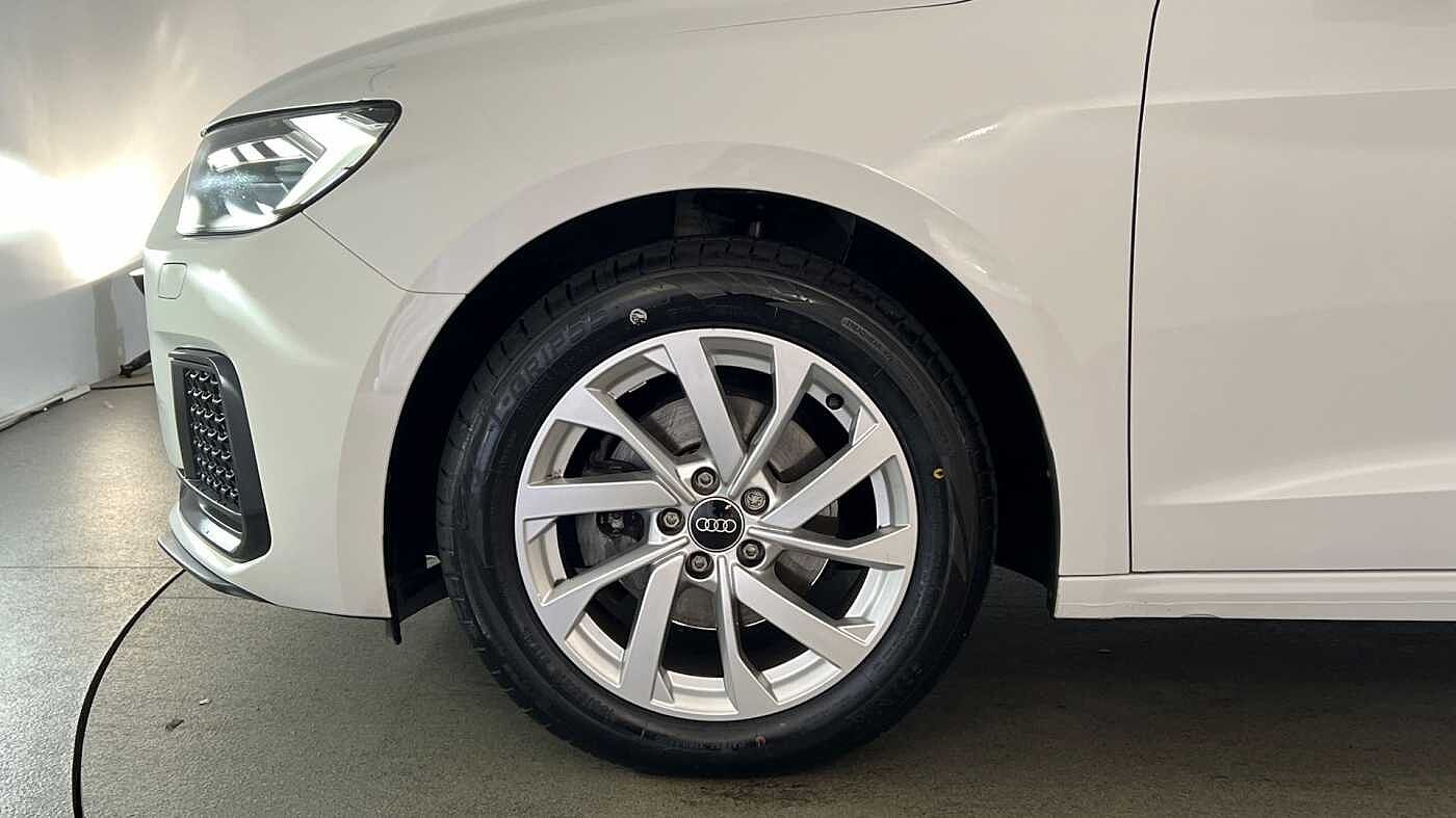 Used Audi A1 2023 for sale - 76675762: Photo 5