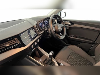 Used Audi A1 2023 for sale - 76274125: Photo