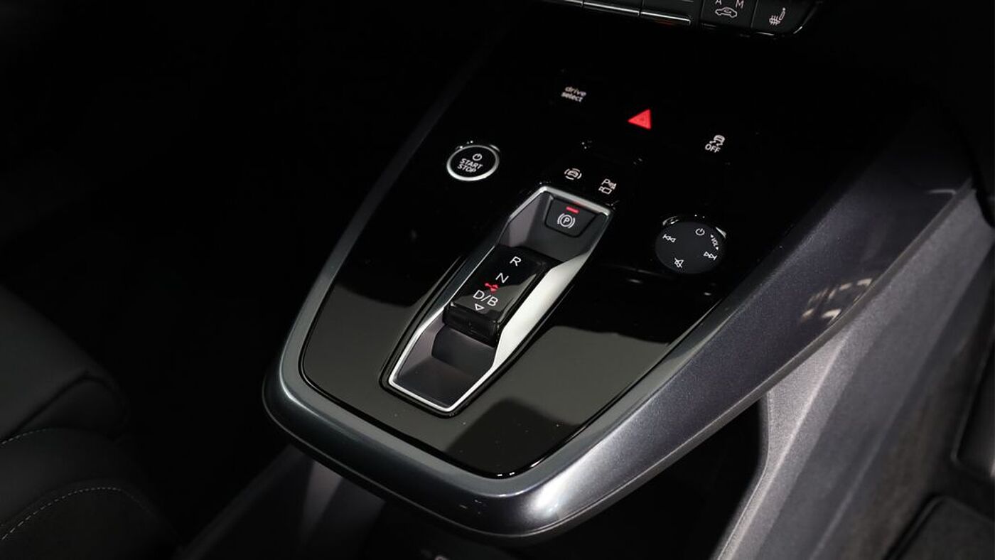 Used Audi Q4 e-tron 2025 for sale - 76679112: Photo 14