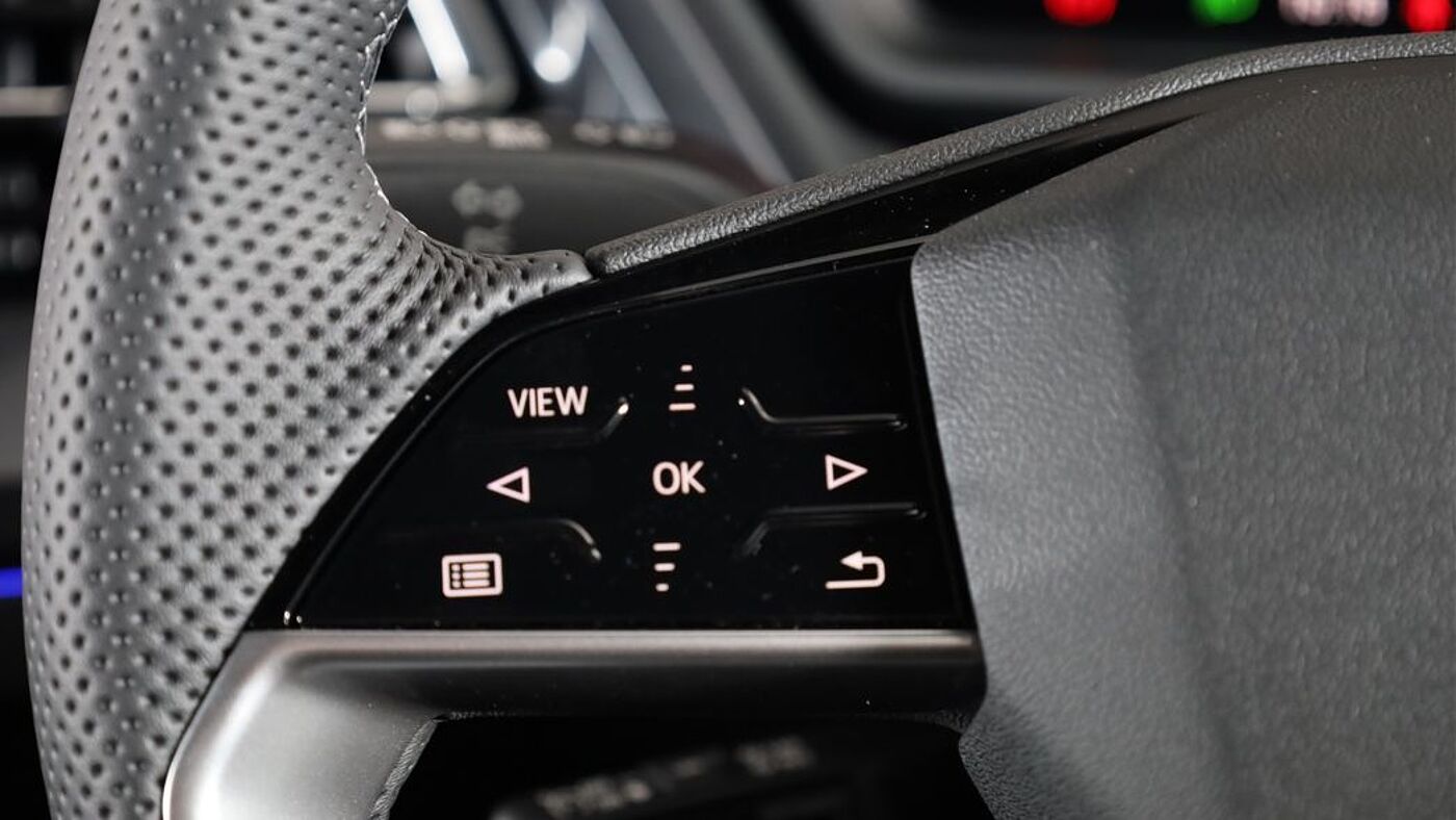 Used Audi Q4 e-tron 2025 for sale - 76679112: Photo 17