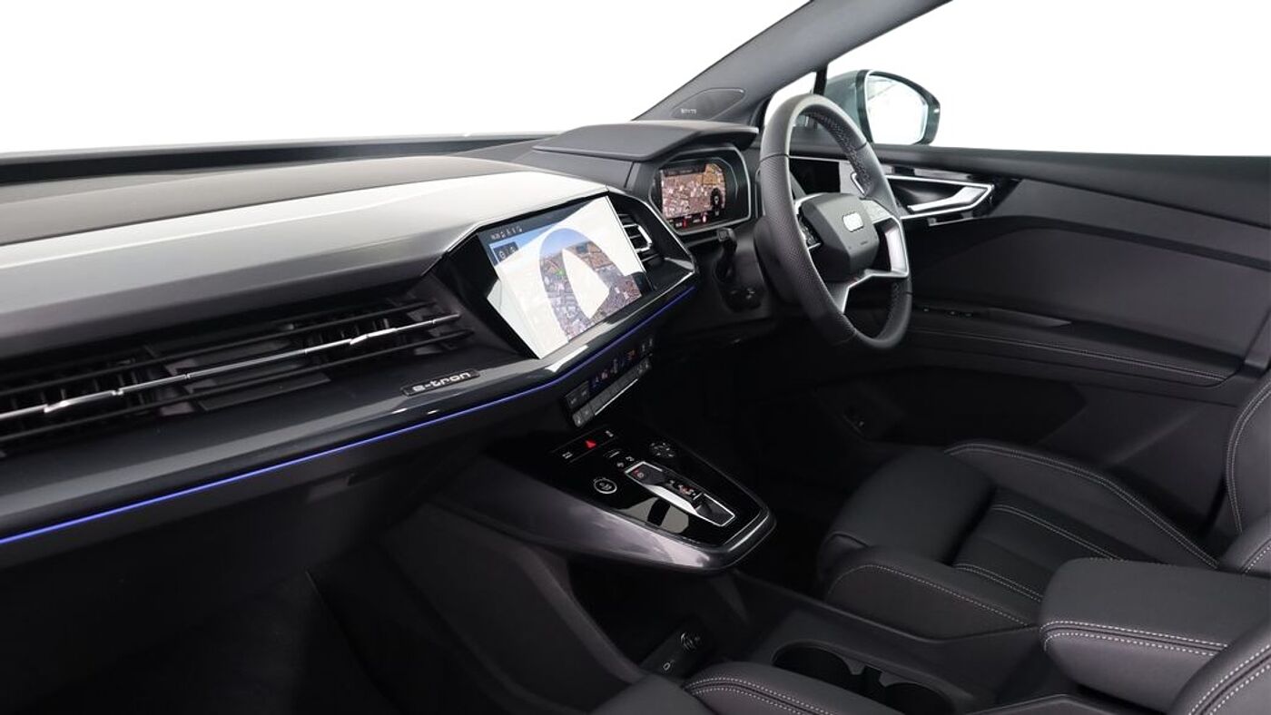Used Audi Q4 e-tron 2025 for sale - 76679112: Photo 2