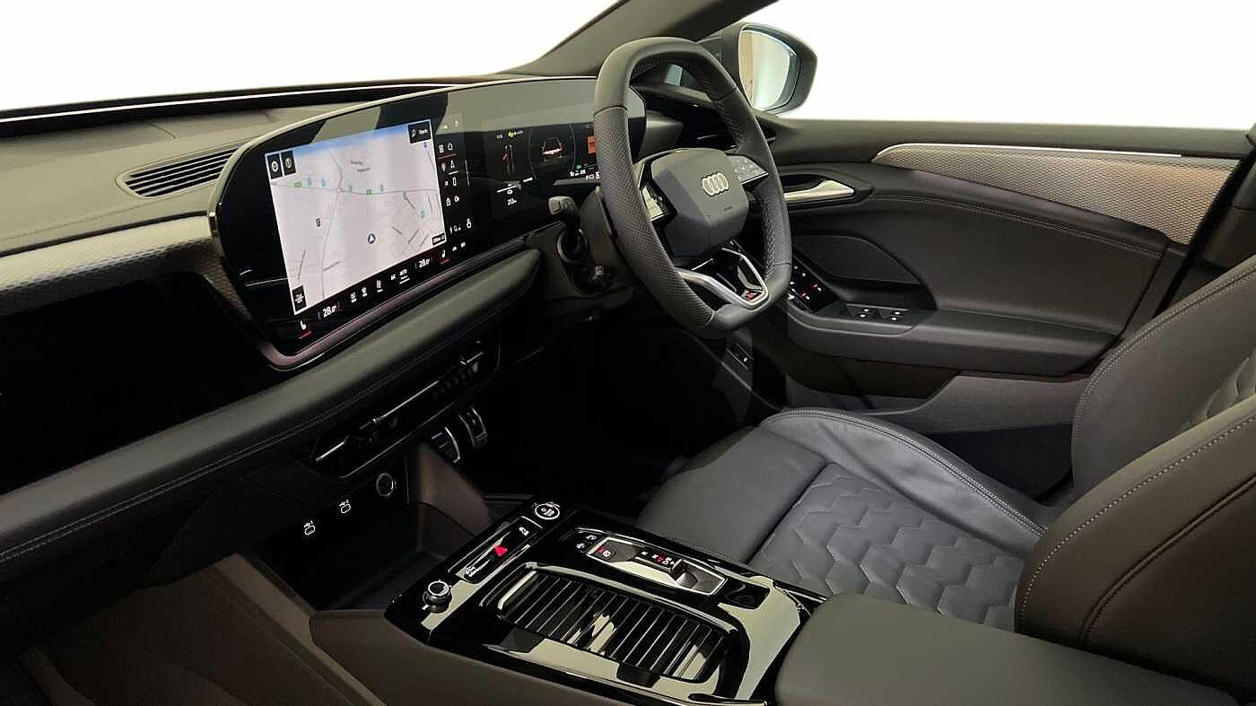 Used Audi A6 2025 for sale - 77577843: Photo 2