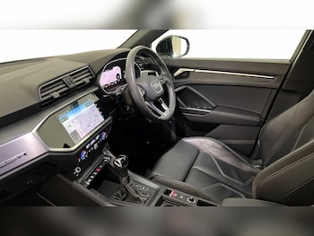 Used Audi Q3 2022 for sale - 76674896: Photo