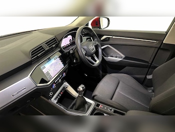 Used Audi Q3 2020 for sale - 76274186: Photo