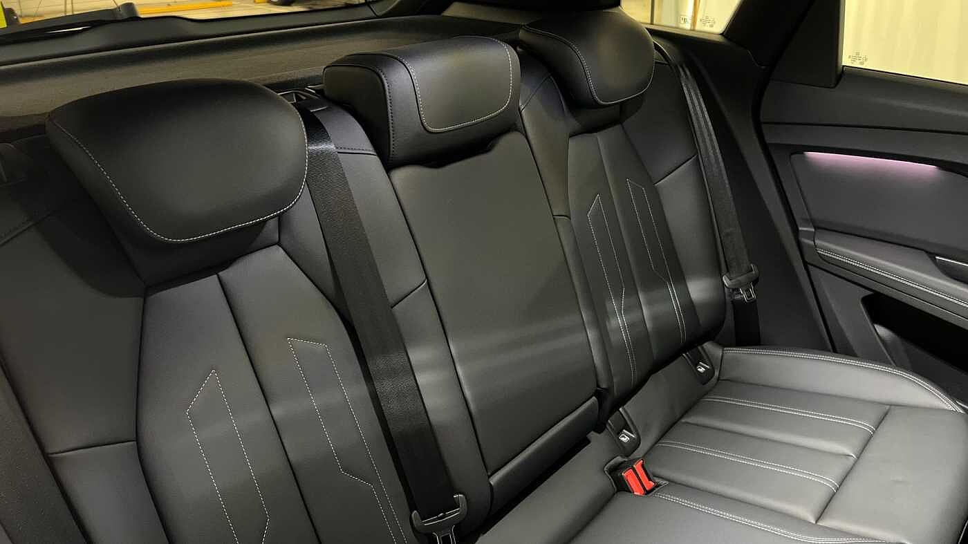 Used Audi Q4 e-tron 2025 for sale - 77122414: Photo 16