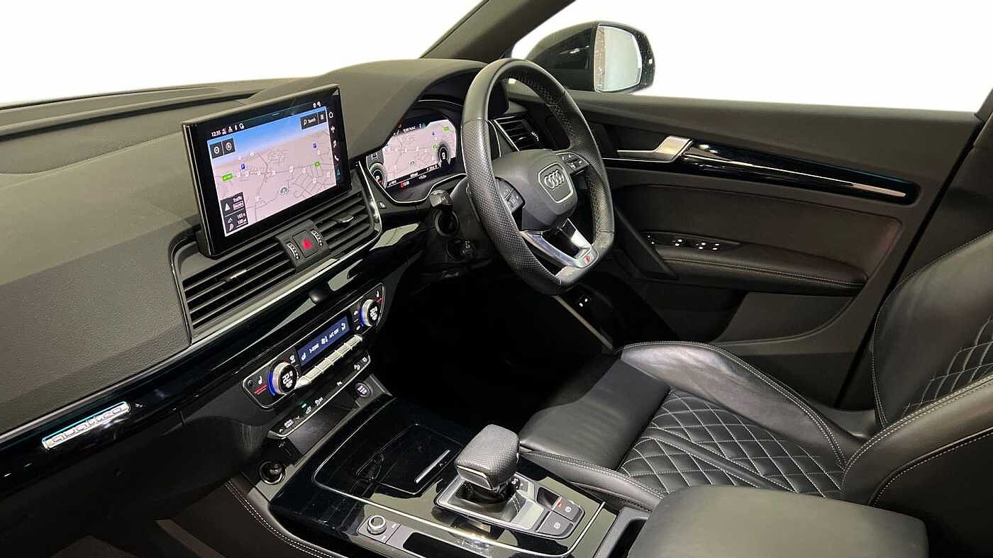 Used Audi Q5 2023 for sale - 77758492: Photo 2