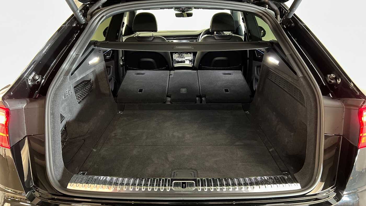 Used Audi Q8 2025 for sale - 77194967: Photo 22