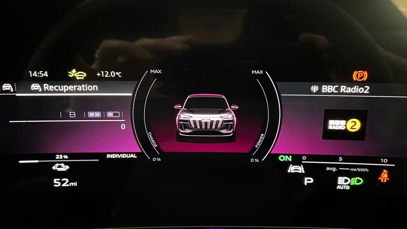 Used Audi Q6 e-tron 2025 for sale - 76678500: Photo 11