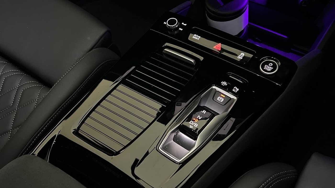 Used Audi Q6 e-tron 2025 for sale - 76678500: Photo 14