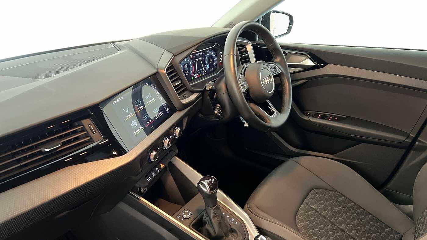 Used Audi A1 2021 for sale - 76680883: Photo 2