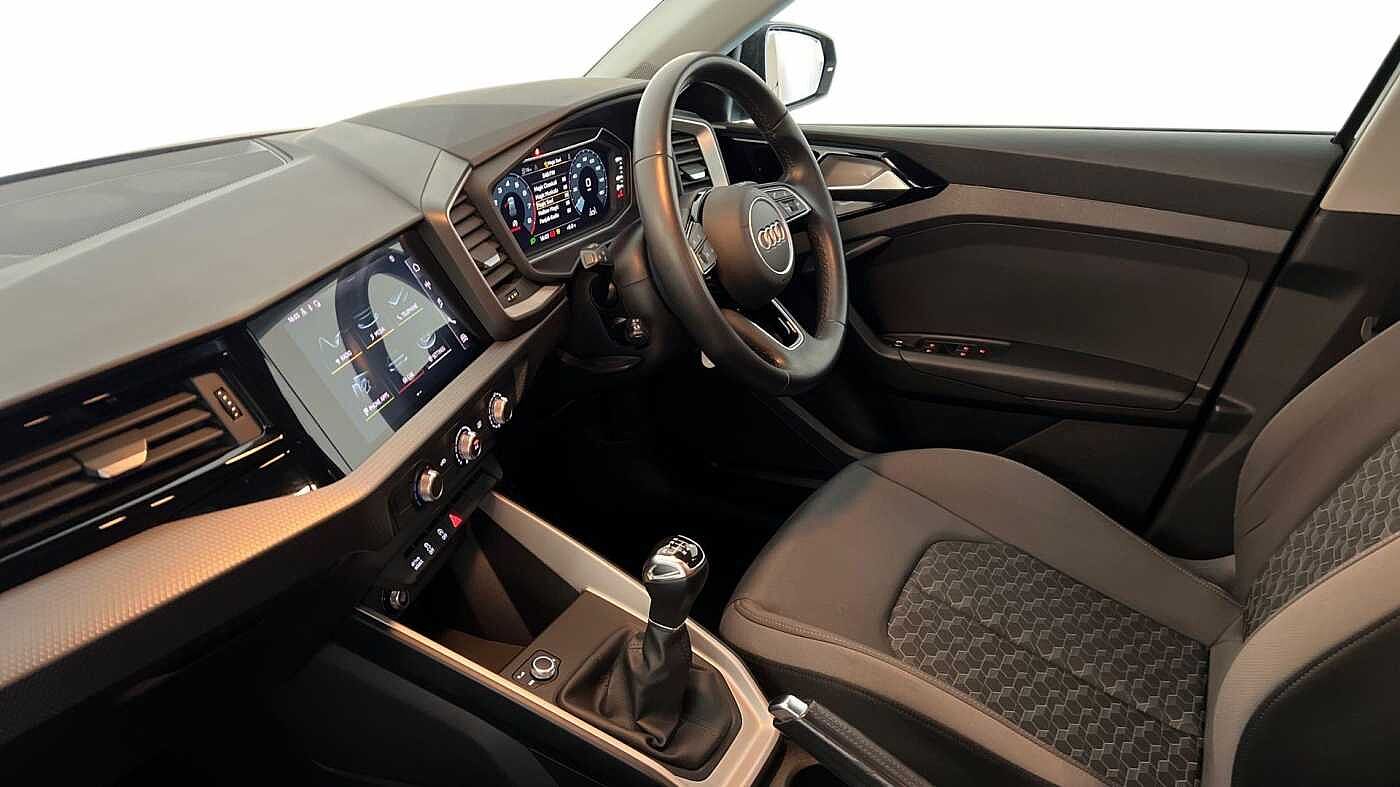 Used Audi A1 2022 for sale - 77374451: Photo 2