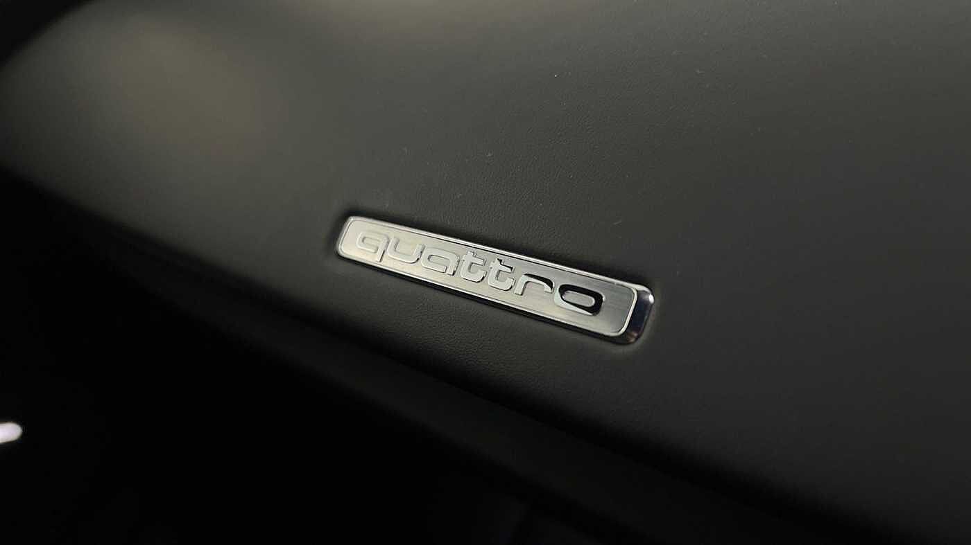 Used Audi R8 2023 for sale - 77528574: Photo 16