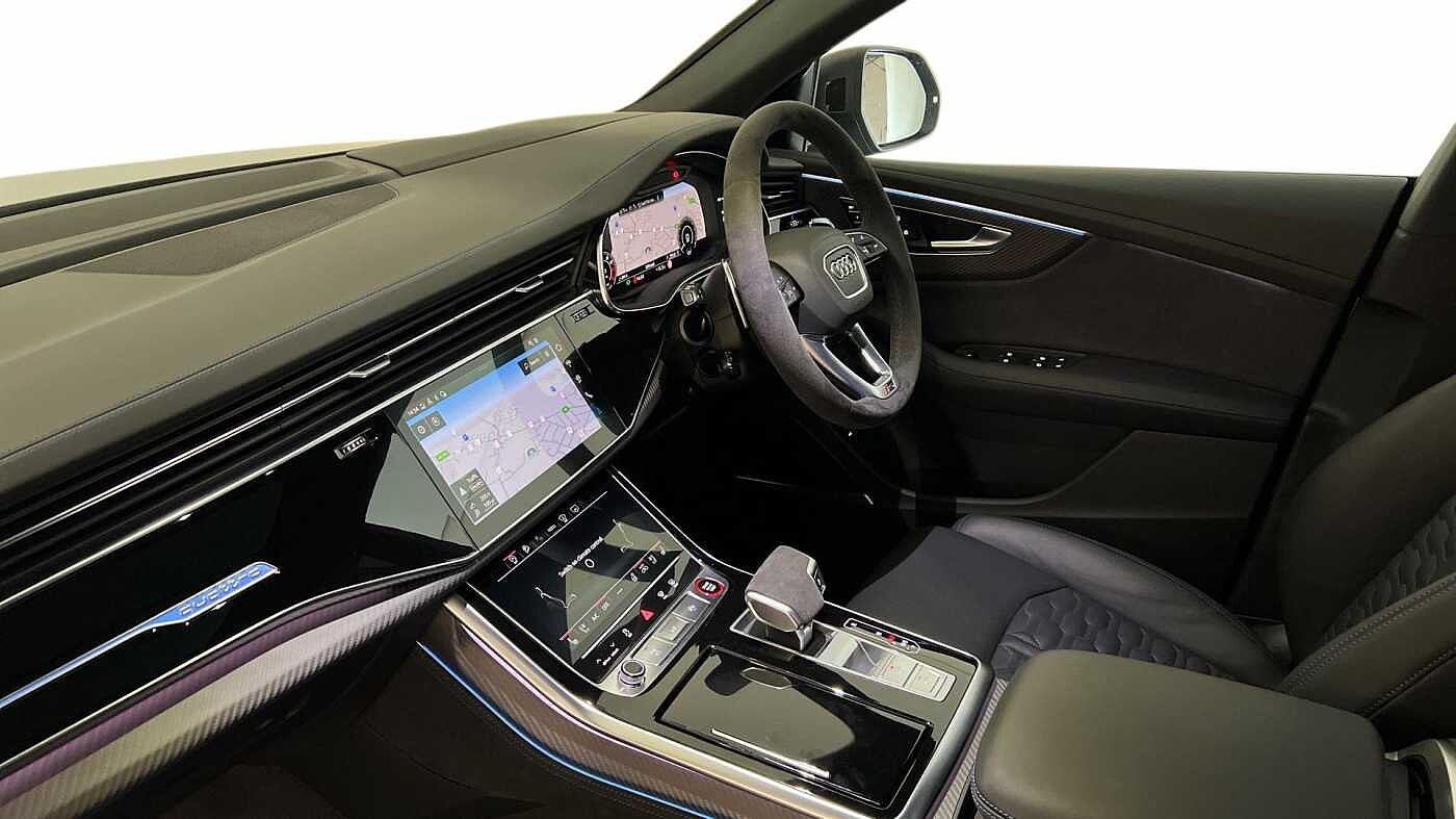 Used Audi RS Q8 2025 for sale - 76678480: Photo 2