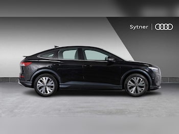 Used Audi Q4 e-tron 2022 for sale - 76675394: Photo