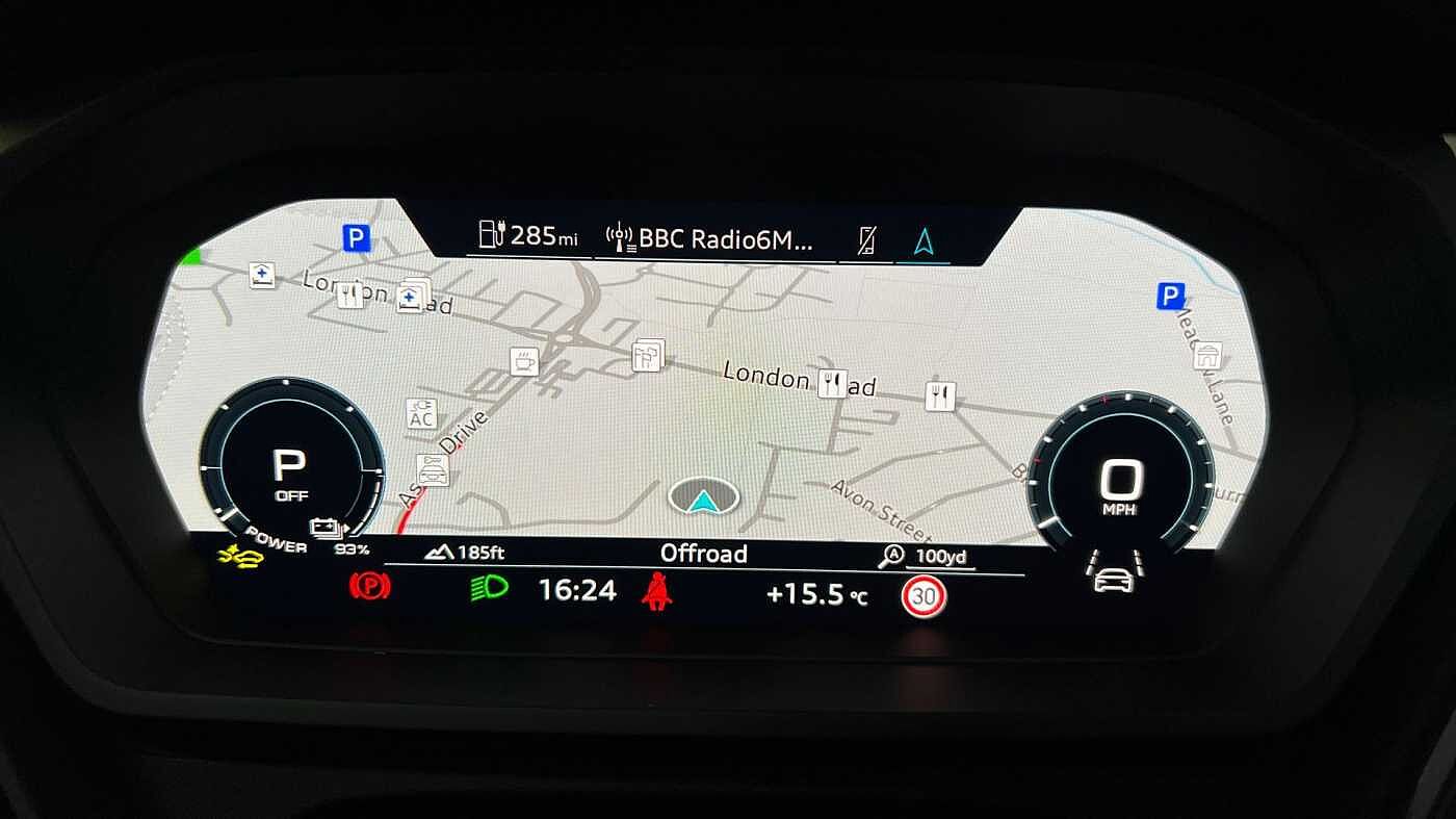 Used Audi Q4 e-tron 2025 for sale - 76679949: Photo 11