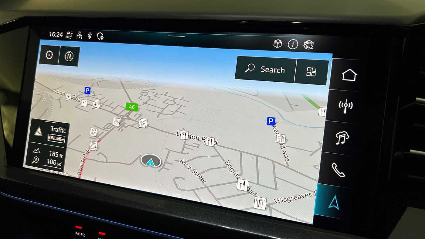 Used Audi Q4 e-tron 2025 for sale - 76679949: Photo 12