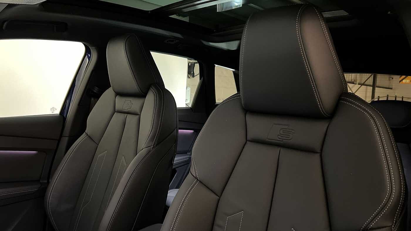 Used Audi Q4 e-tron 2025 for sale - 76679949: Photo 16