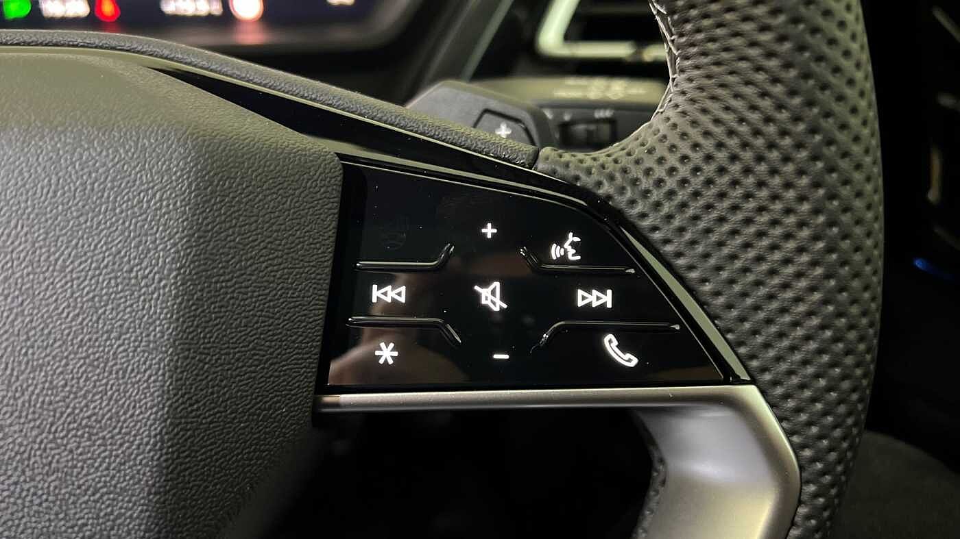 Used Audi Q4 e-tron 2025 for sale - 76679949: Photo 20