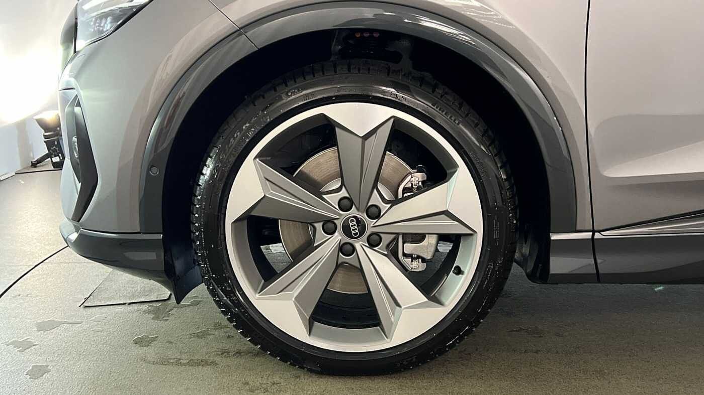 Used Audi Q4 e-tron 2025 for sale - 76678090: Photo 5