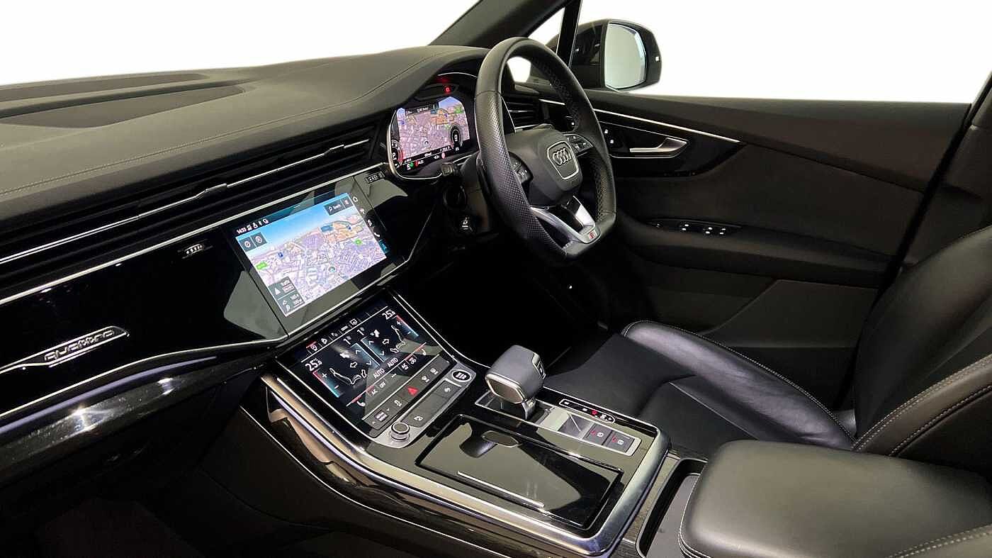 Used Audi Q7 2023 for sale - 78005122: Photo 2