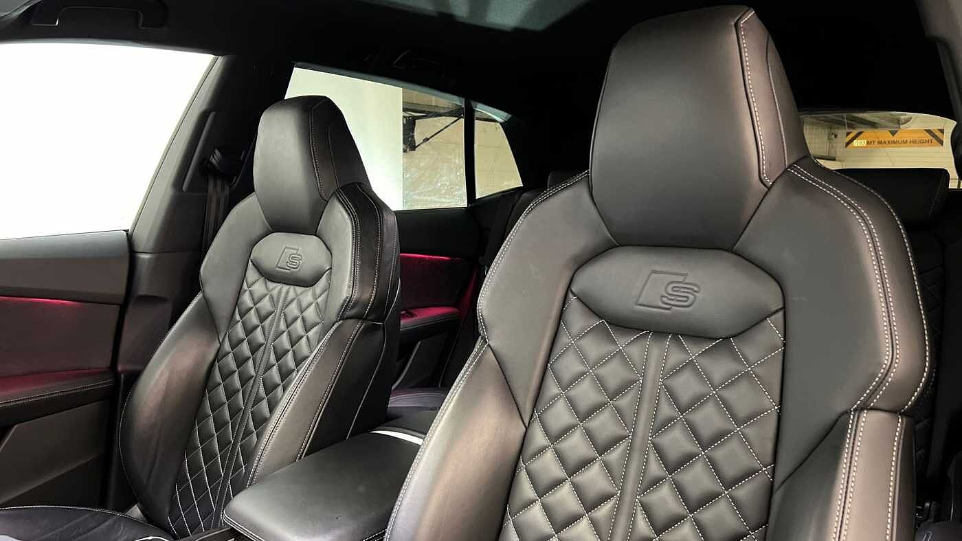 Used Audi Q8 2023 for sale - 77430671: Photo 15