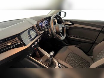 Used Audi A1 2022 for sale - 76274076: Photo
