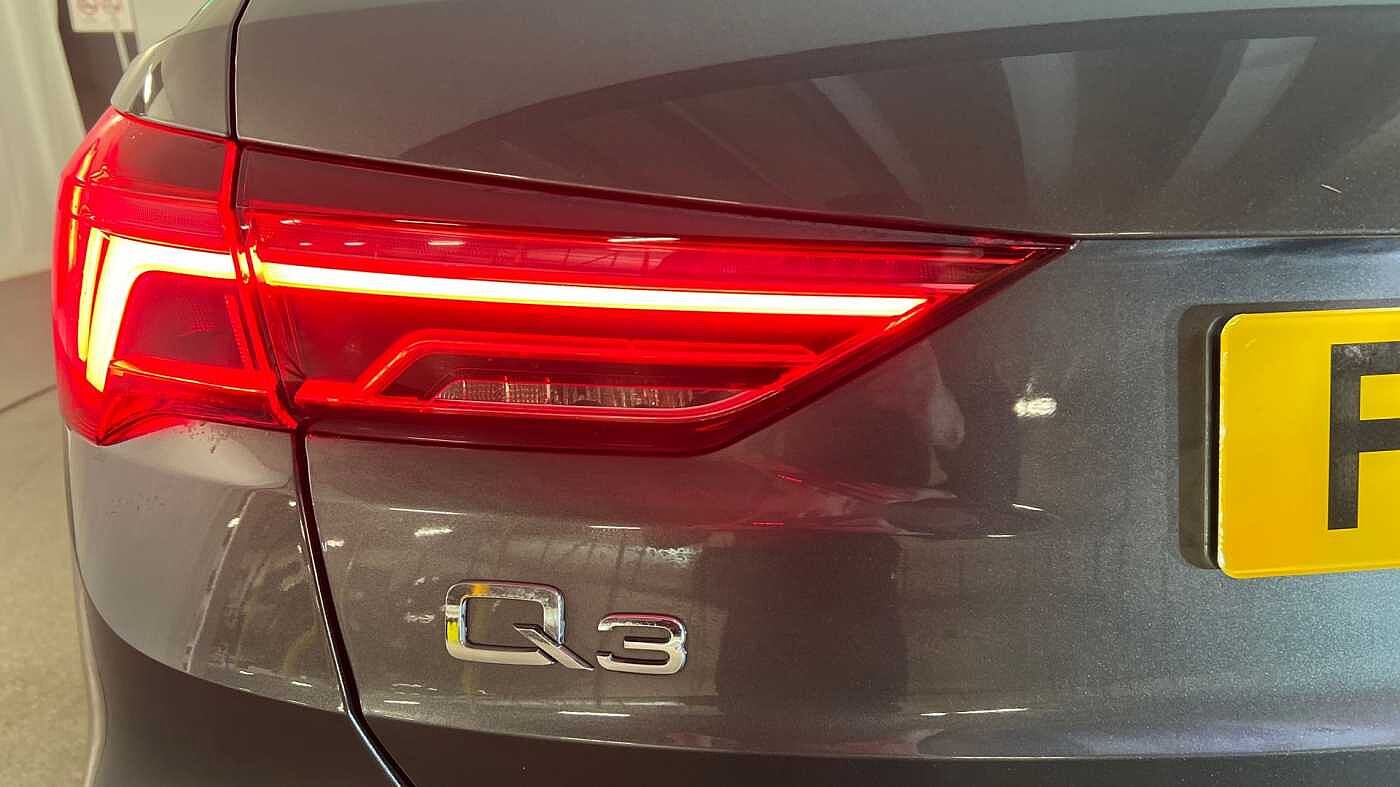 Used Audi Q3 2023 for sale - 77348560: Photo 25