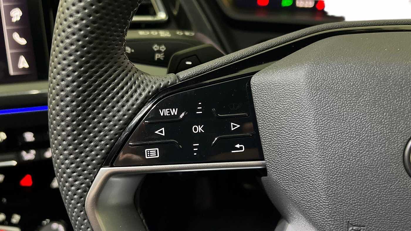 Used Audi Q4 e-tron 2025 for sale - 76678051: Photo 17