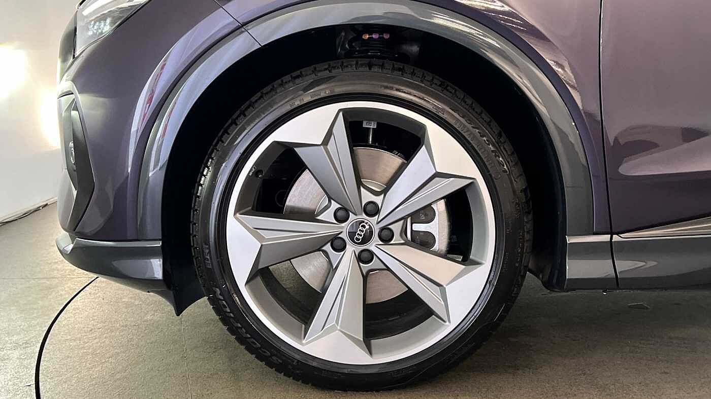 Used Audi Q4 e-tron 2025 for sale - 76678051: Photo 5