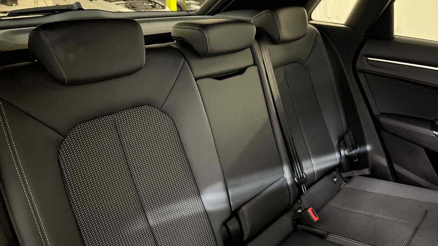 Used Audi Q3 2022 for sale - 76675409: Photo 16