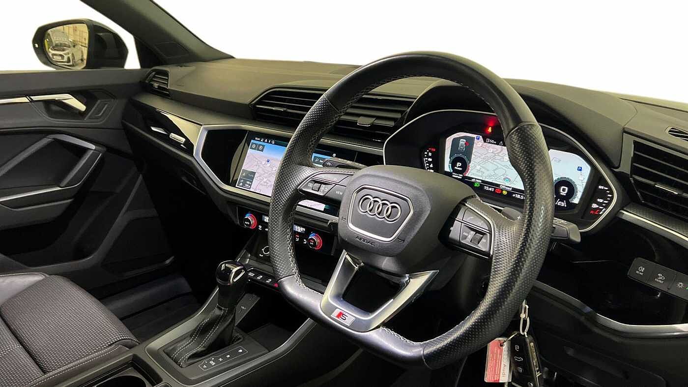 Used Audi Q3 2022 for sale - 76675409: Photo 6