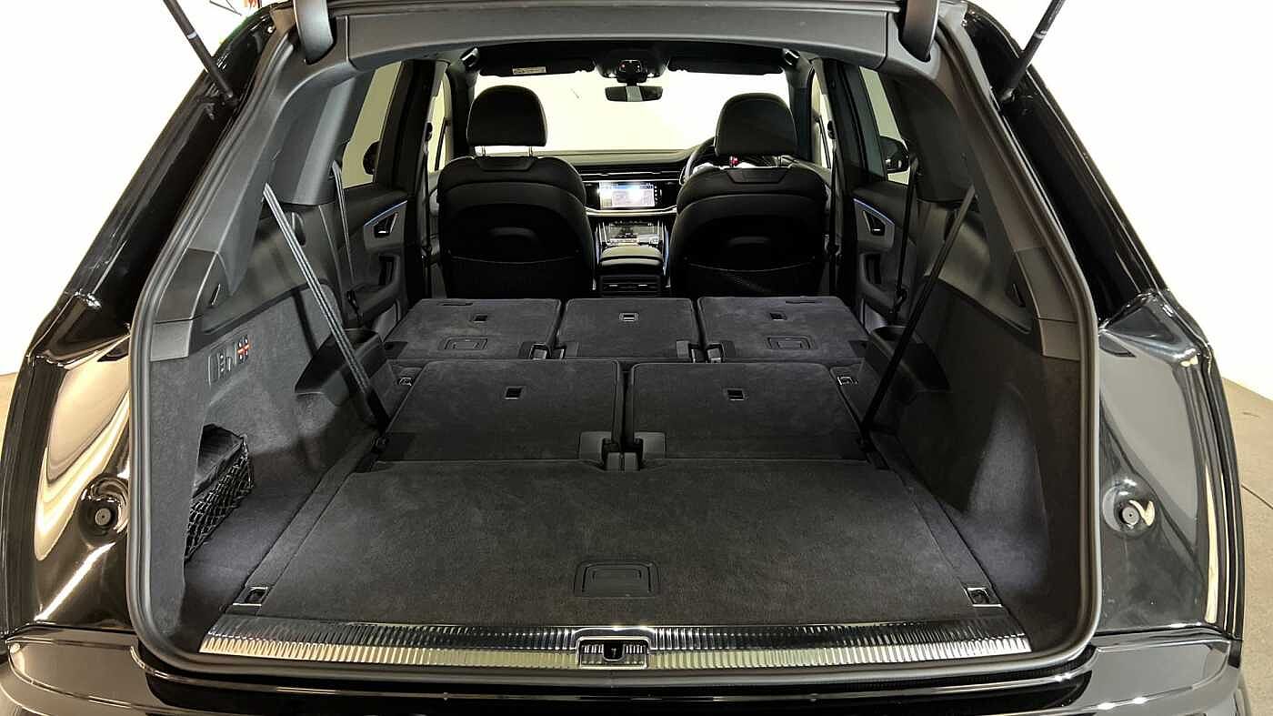 Used Audi Q7 2025 for sale - 76679653: Photo 24