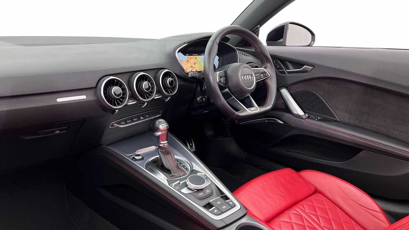 Used Audi TT 2018 for sale - 77627315: Photo 2
