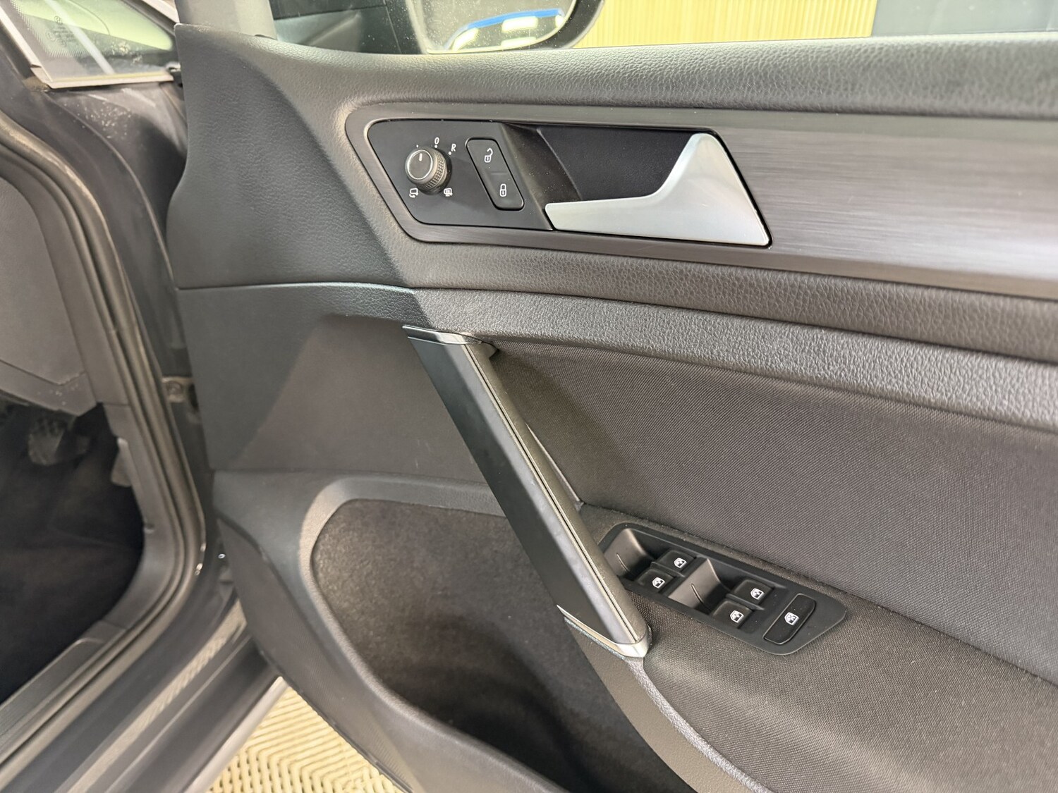 Used Volkswagen Golf 2018 for sale - 77622454: Photo 20