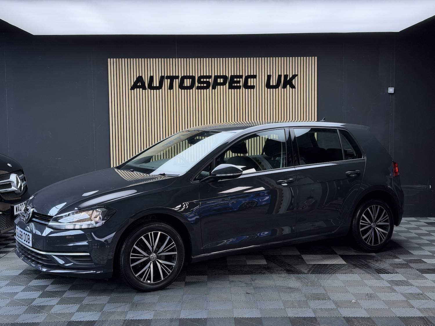 Used Volkswagen Golf 2018 for sale - 77622454: Photo 7