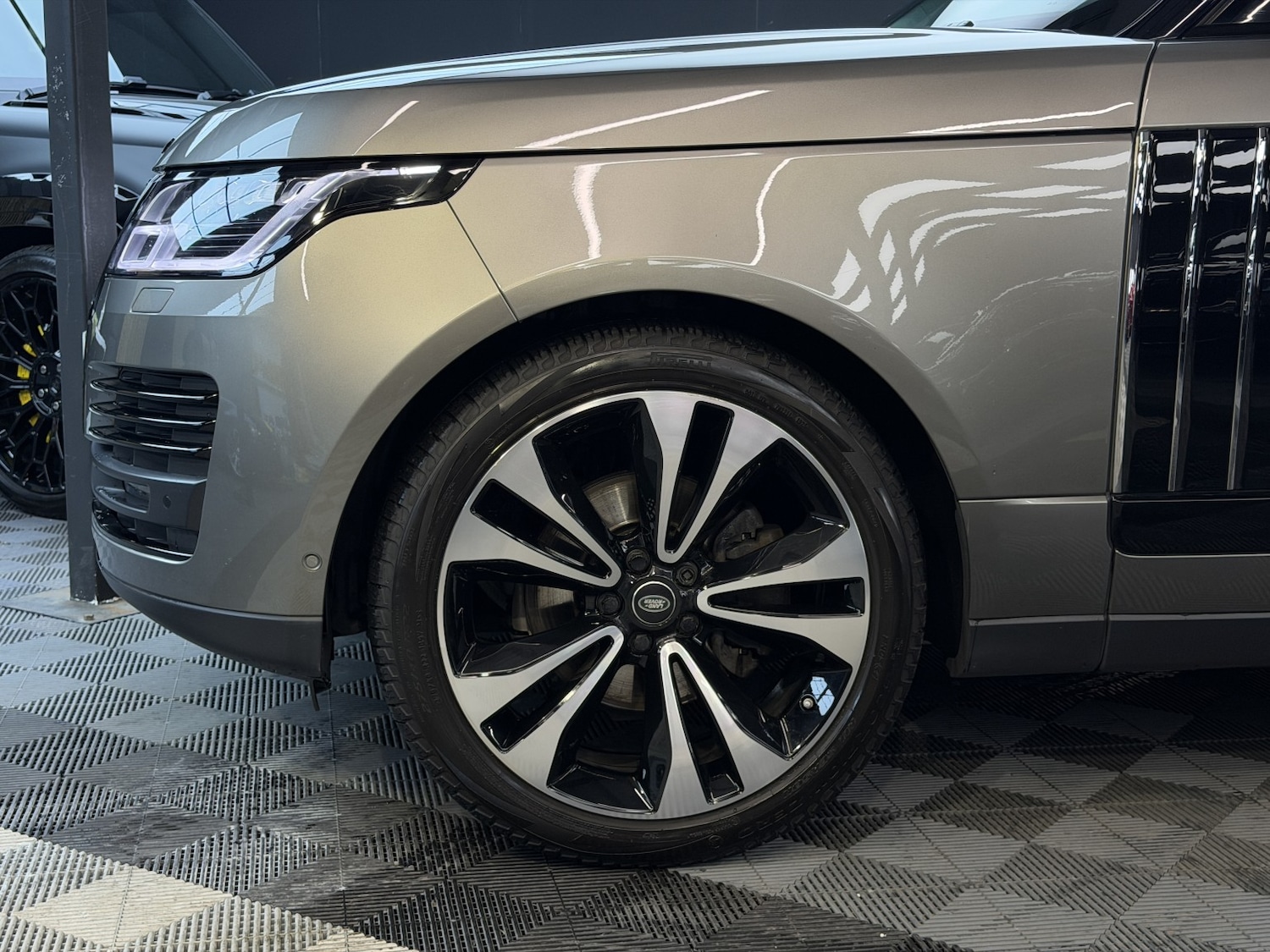 Used Land Rover Range Rover 2019 for sale - 78183032: Photo 16