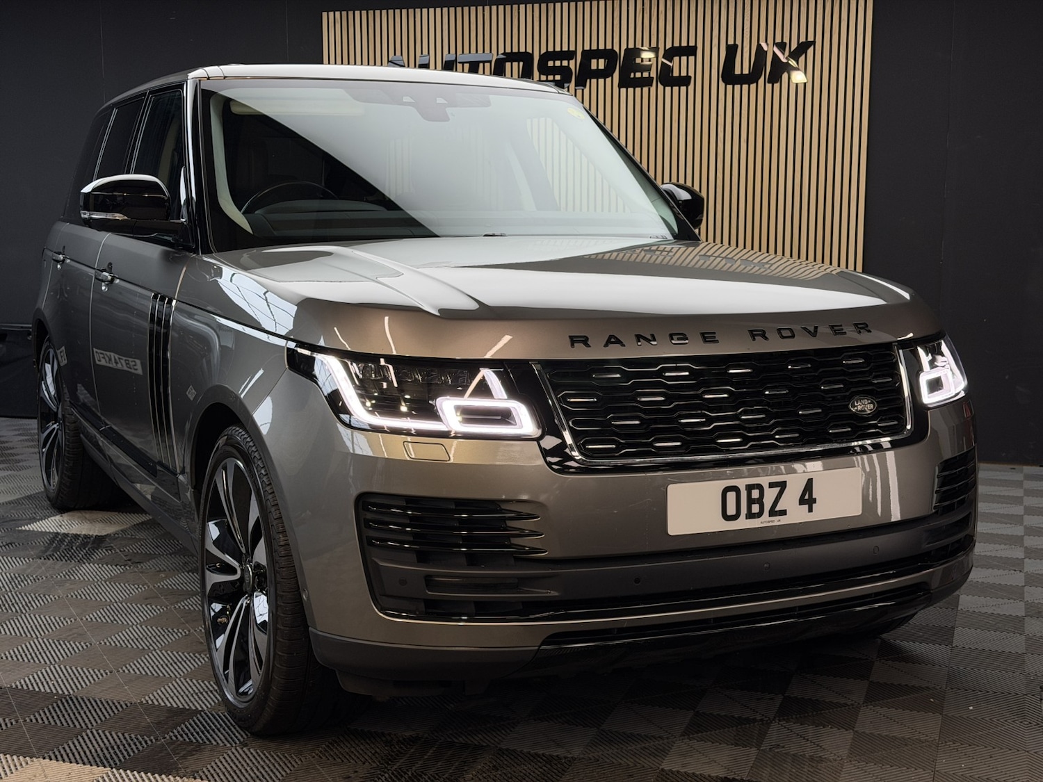 Used Land Rover Range Rover 2019 for sale - 78183032: Photo 3