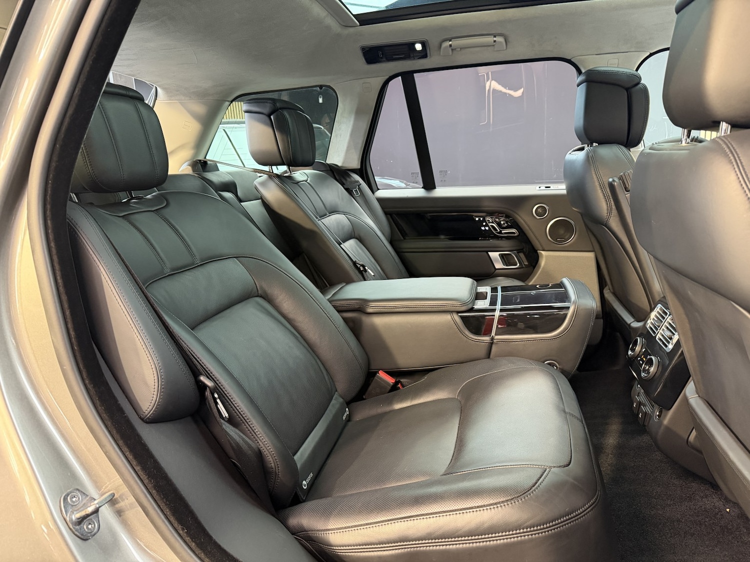 Used Land Rover Range Rover 2019 for sale - 78183032: Photo 46