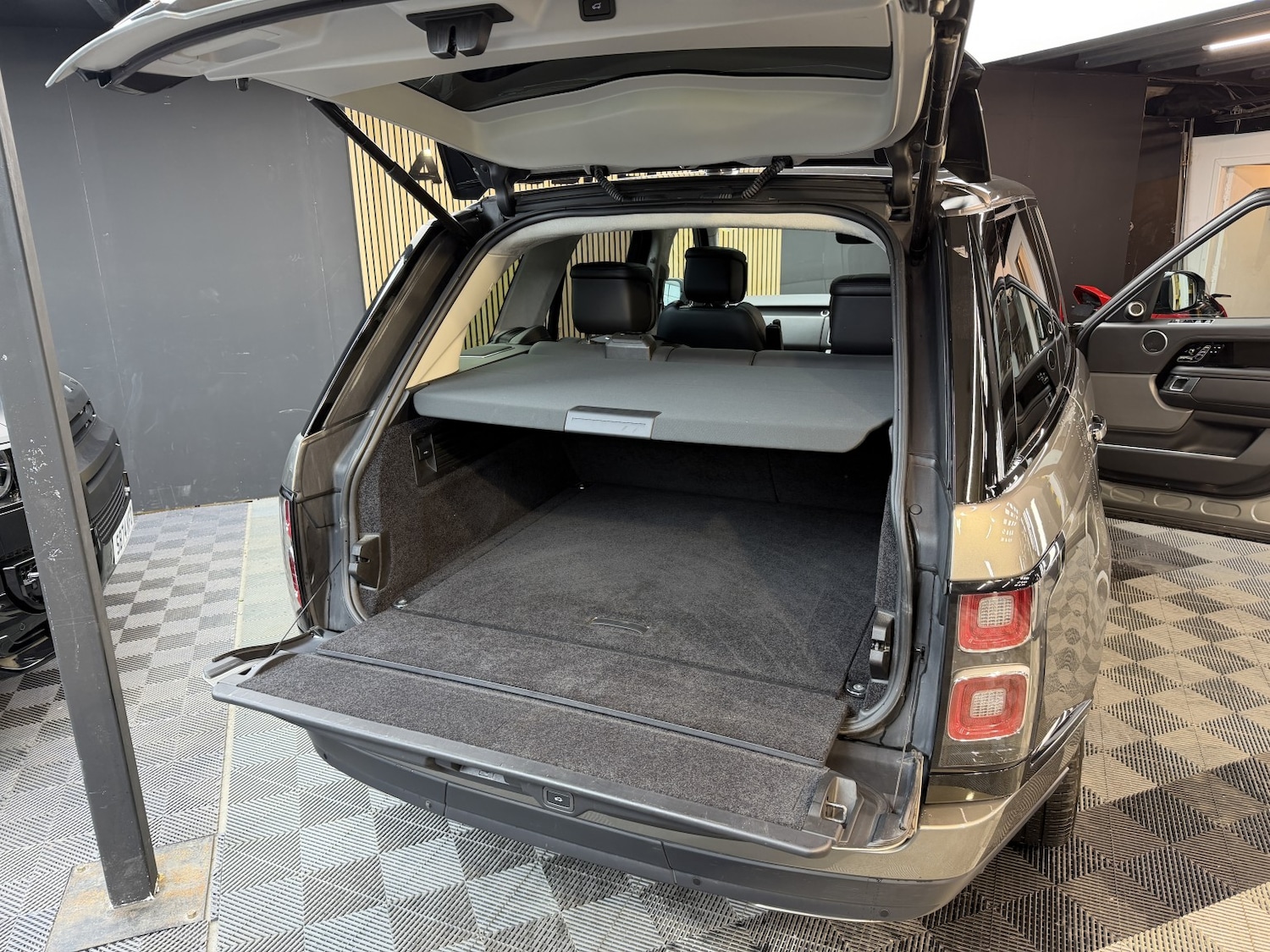 Used Land Rover Range Rover 2019 for sale - 78183032: Photo 48