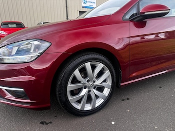 Used Volkswagen Golf 2019 for sale - 75667837: Photo