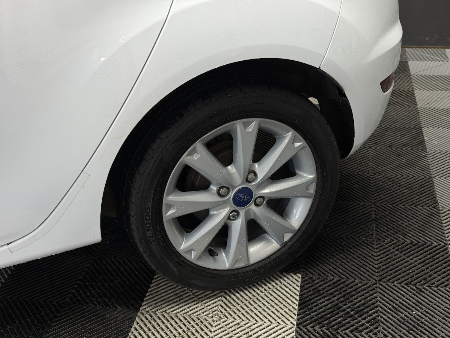 Used Ford Fiesta 2011 for sale - 77357297: Photo 13